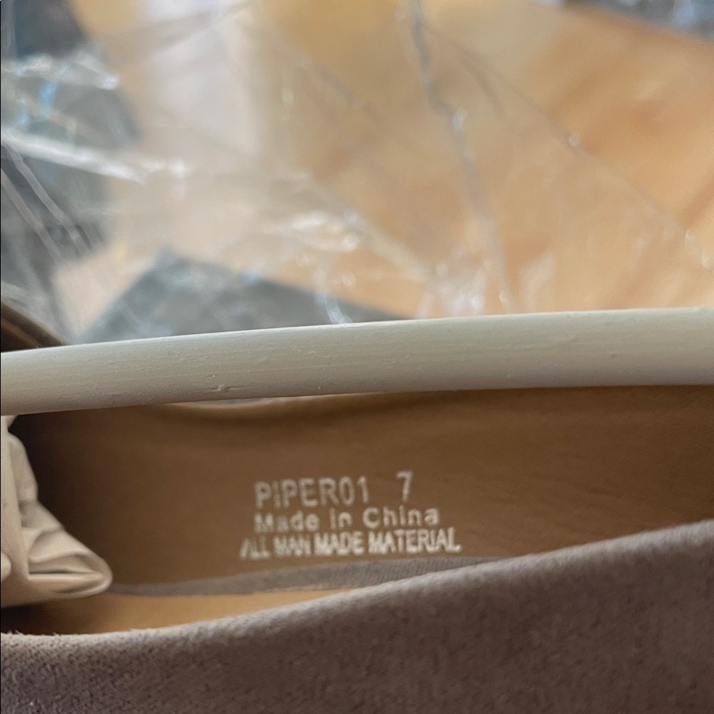 NWT Riverberry Suede Stiletto Heels - Picture 8 of 16